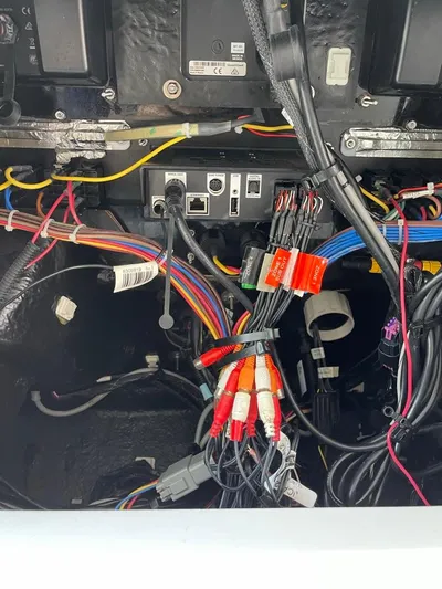 Yacht Photos Pics Wiring and connections inside a 2019 Blackfin 272 CC boat.