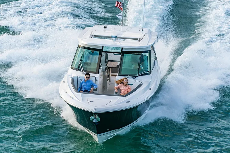  Yacht Photos Pics Manufacturer Provided Image