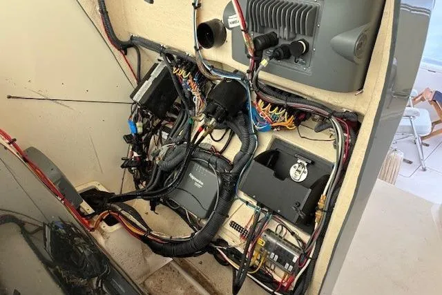 Jambo Yacht Photos Pics Electrical wiring and components inside a 2011 Pursuit OS 345 Offshore boat.