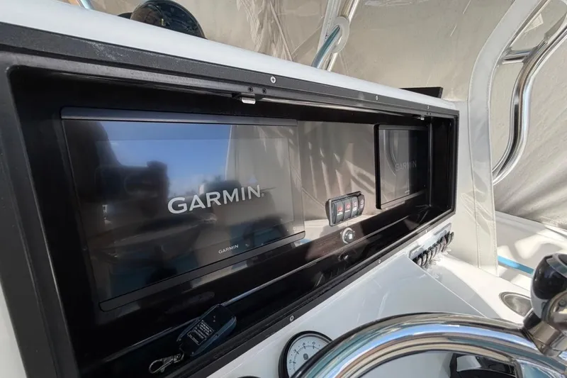  Yacht Photos Pics Garmin navigation system on 2022 Bluewater 2850 CC boat dashboard.
