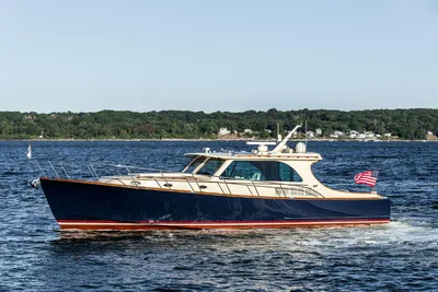 Hinckley Talaria 48 MY