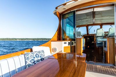 Yacht