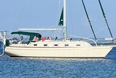 Island Packet 380