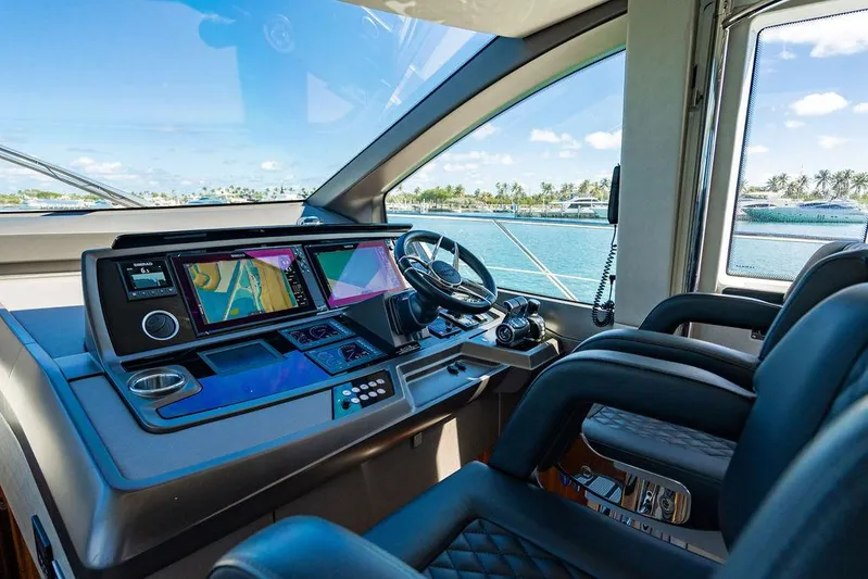 My Inspiration Yacht Photos Pics Luxurious 2019 Sunseeker Manhattan 66 yacht cockpit with modern navigation equipment.