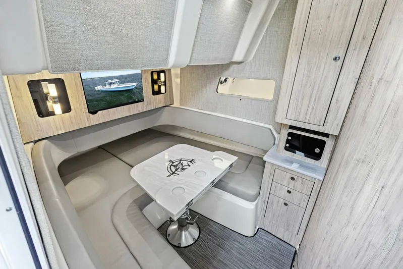 Boss Lady Yacht Photos Pics 