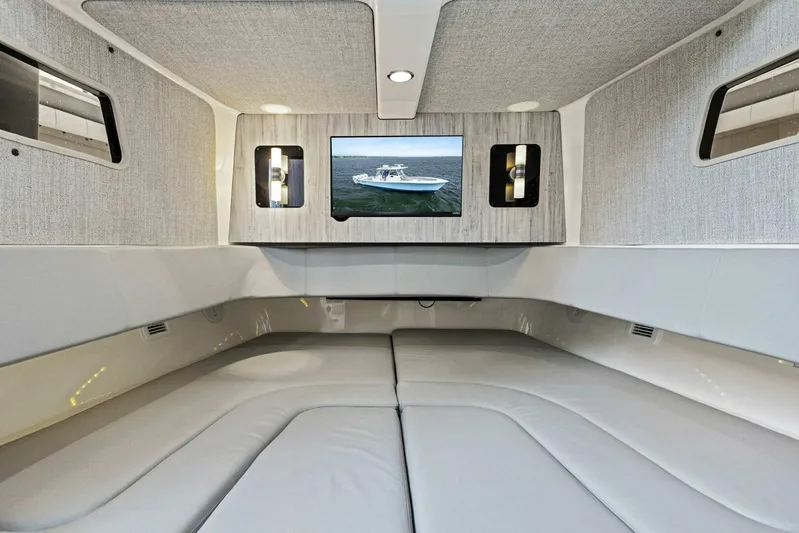 Boss Lady Yacht Photos Pics 