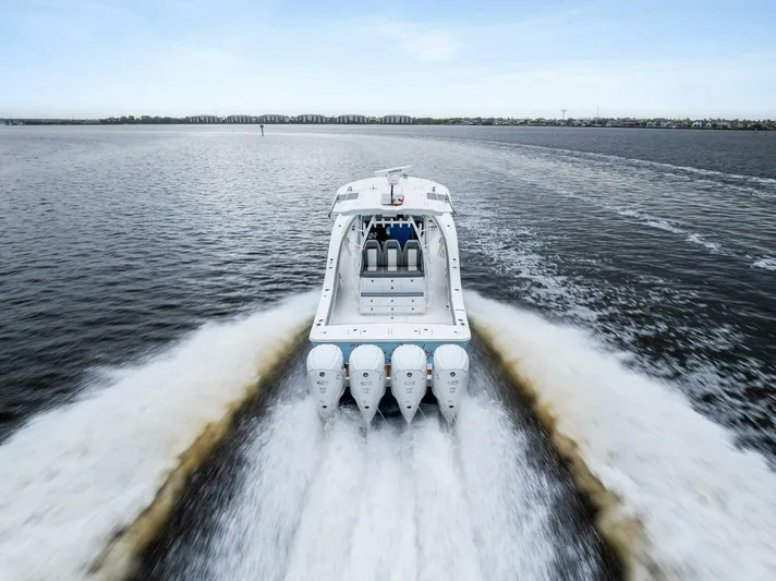 Boss Lady Yacht Photos Pics 