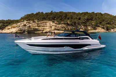 2025 Sunseeker Superhawk 55