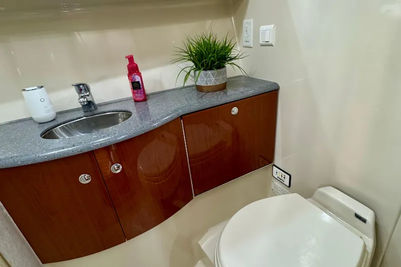 40 Formula Pc Yacht Photos Pics Luxury bathroom in 2006 Formula 40 PC yacht with modern sink and toilet.