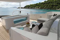 Foredeck Jacuzzi Looking Aft To Port