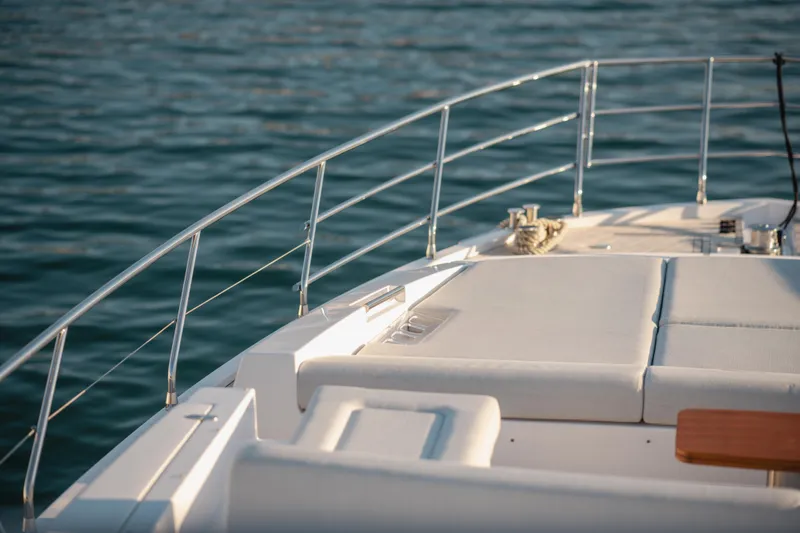  Yacht Photos Pics Azimut 72 Flybridge 2023 yacht deck with ocean view and sleek design.