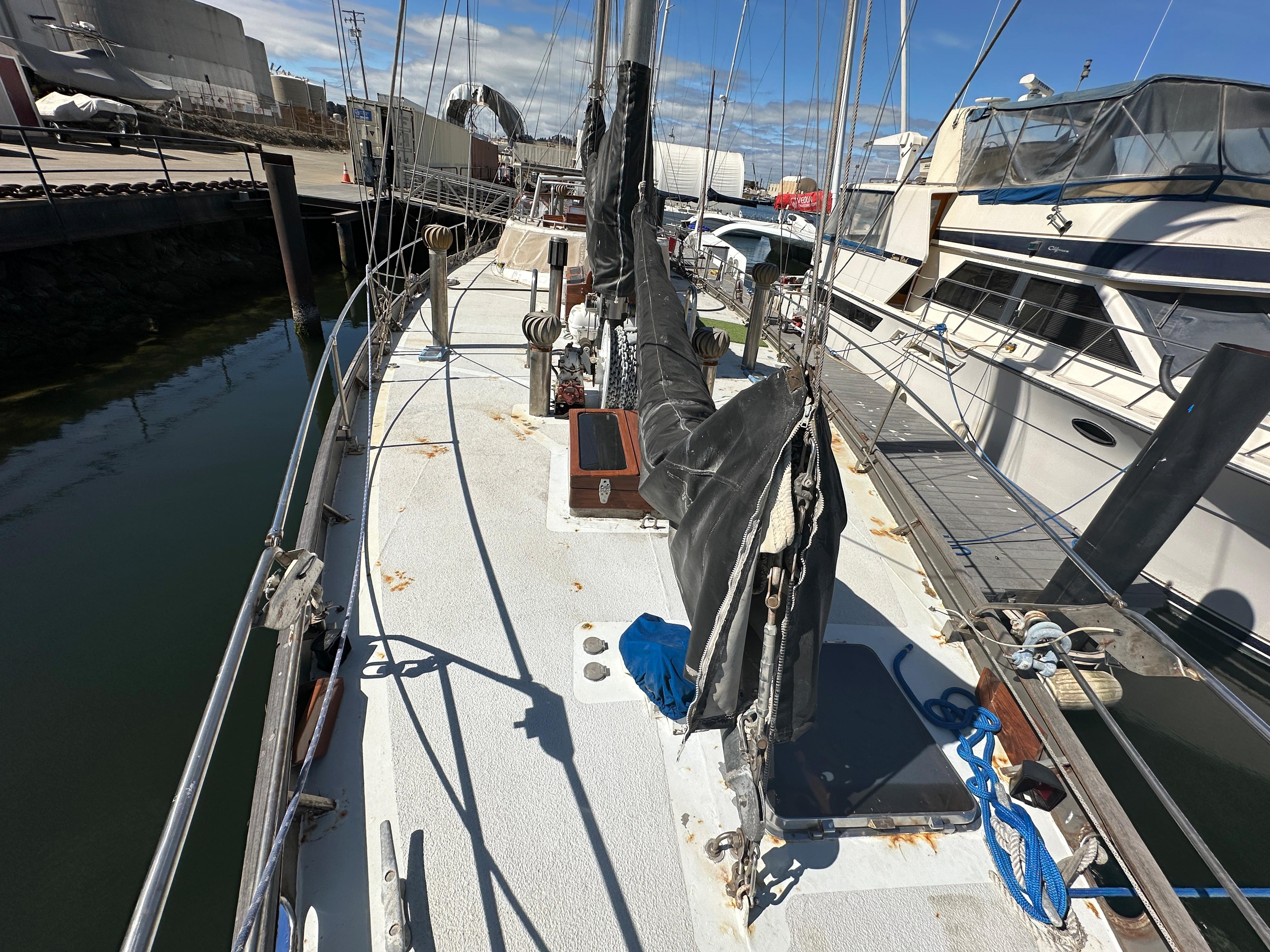 2000 Bruce Roberts Ketch Cruiser for sale - YachtWorld