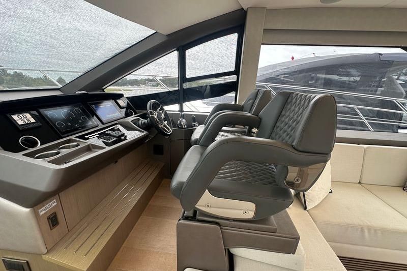 2018 Sunseeker 52 