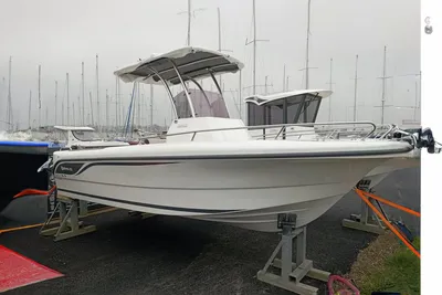 2025 Ocqueteau Ostrea 600 T Top