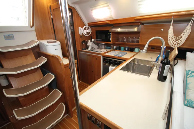 Ceceliaann Yacht Photos Pics 