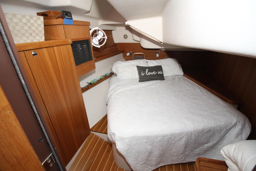 2010 Catalina 445