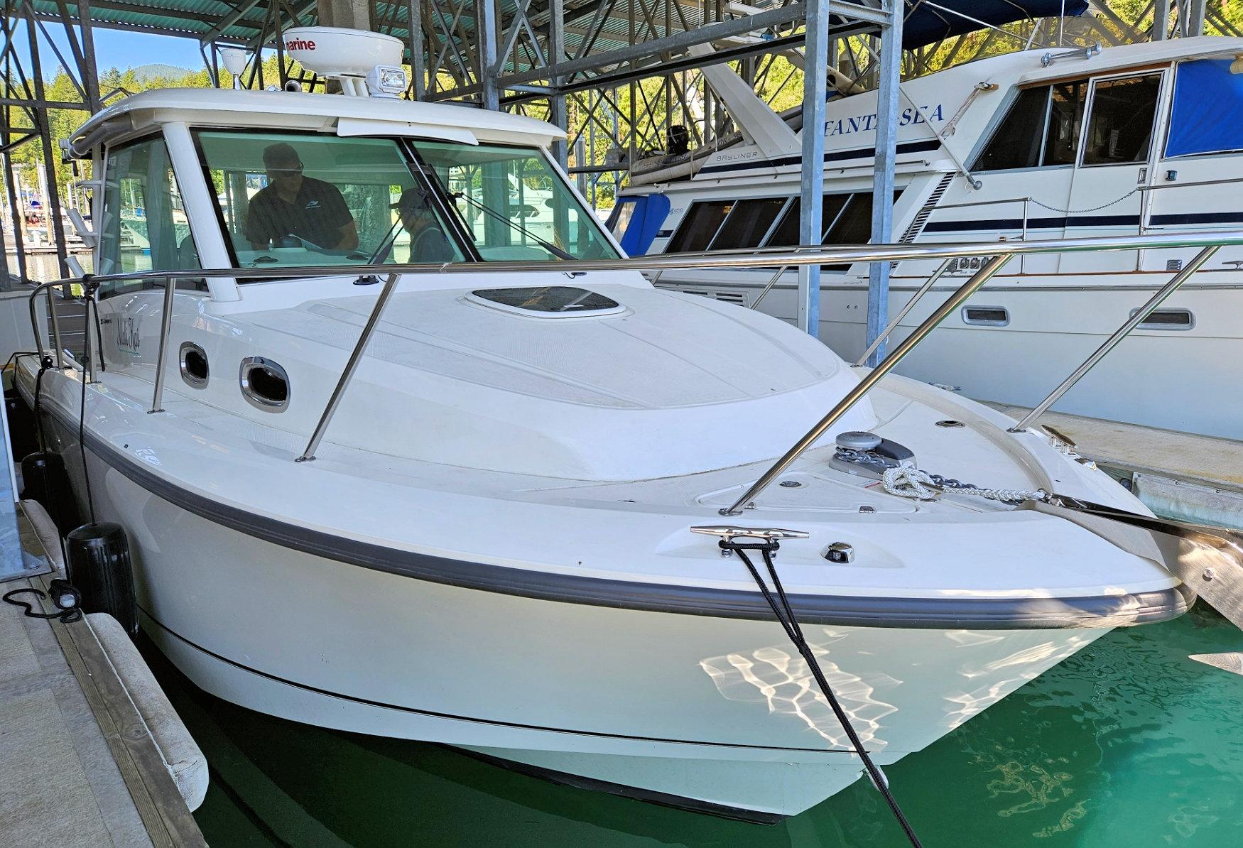 2018 Boston Whaler 315 Conquest Pilothouse Pilothouse for sale YachtWorld