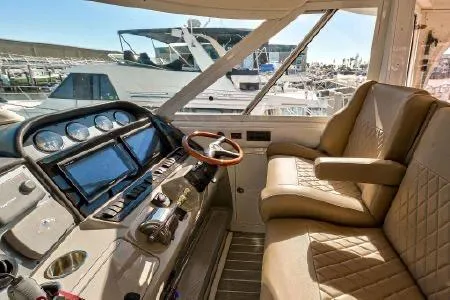 Lazy Gray Yacht Photos Pics 2008 Sea Ray 40 Motor Yacht helm with leather seating and modern controls.