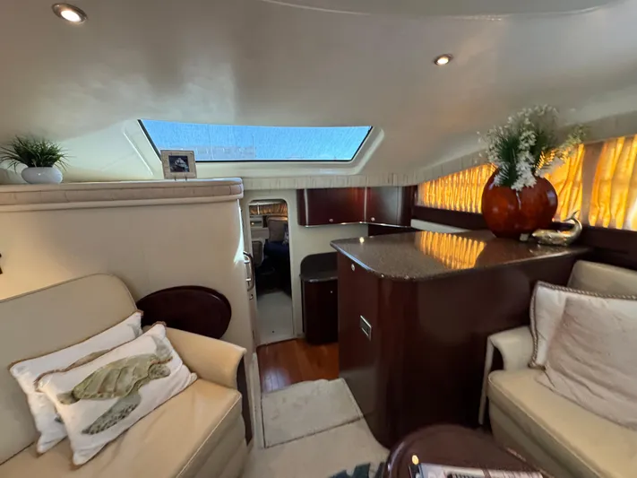 Lazy Gray Yacht Photos Pics Luxurious interior of a 2008 Sea Ray 40 Motor Yacht with elegant furnishings and decor.