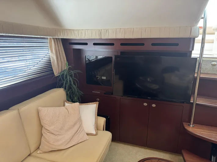 Lazy Gray Yacht Photos Pics 