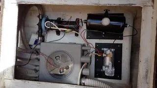  Yacht Photos Pics Electrical components inside a Mission-Craft Mis 35, 2010 model, showcasing wiring and machinery.