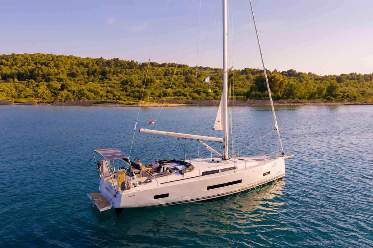 2025 Hanse 45 