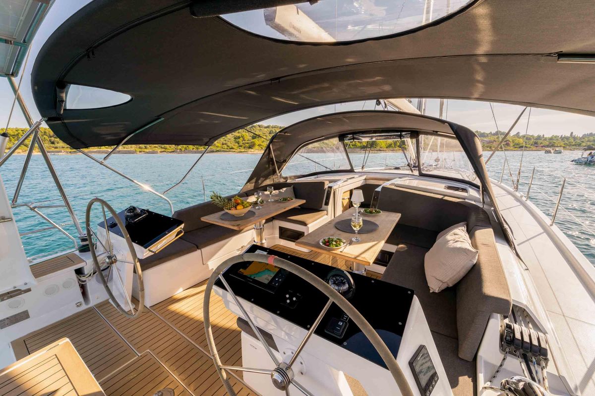 2025 Hanse 45 