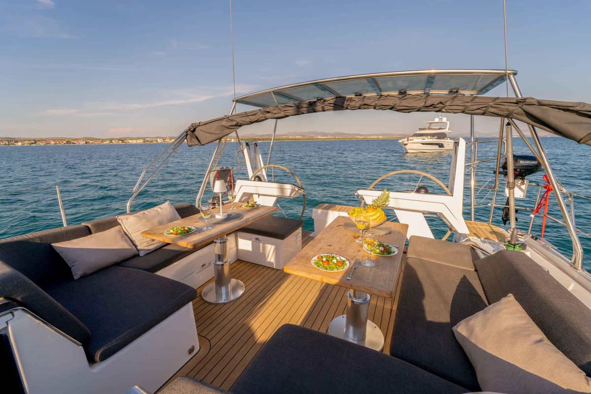 2025 Hanse 45 