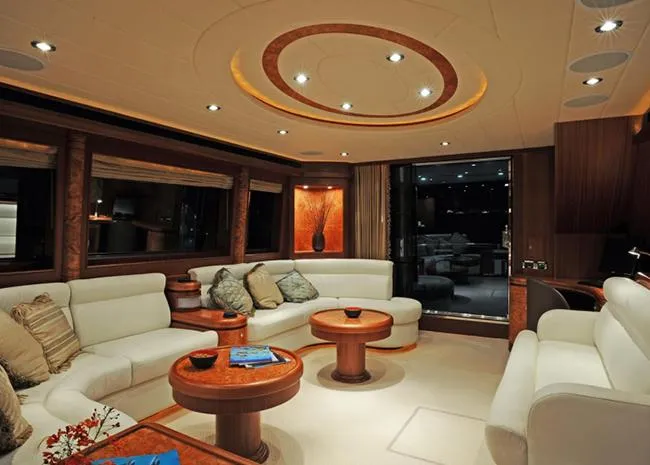 Arlene Yacht Photos Pics 