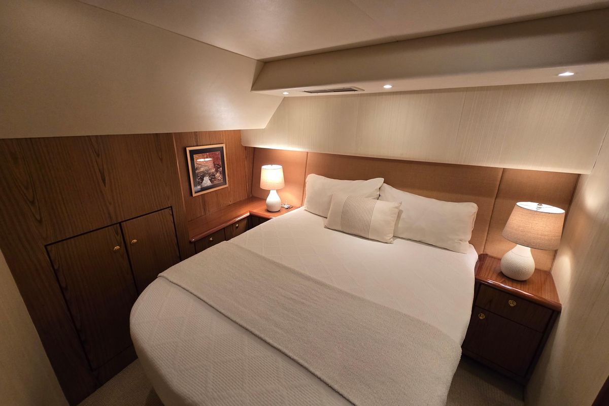 2007 Ocean Yachts 46 