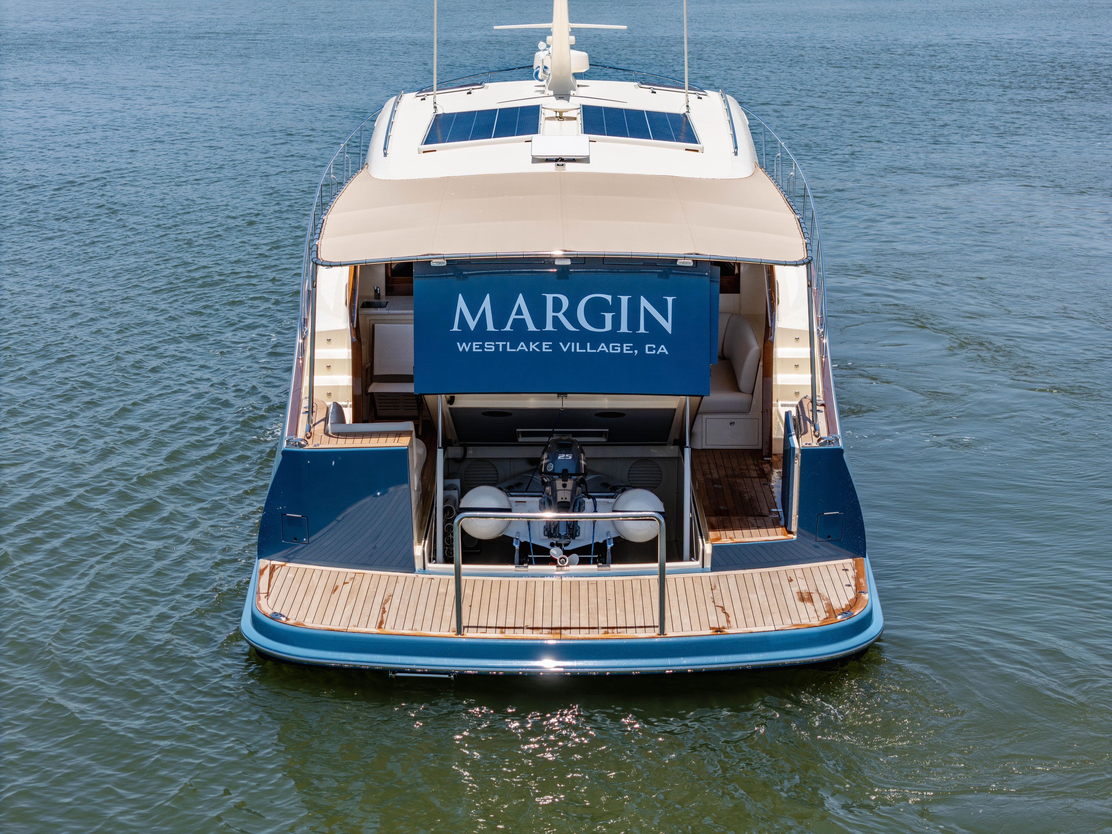 2025 Palm Beach Motor Yachts 70 