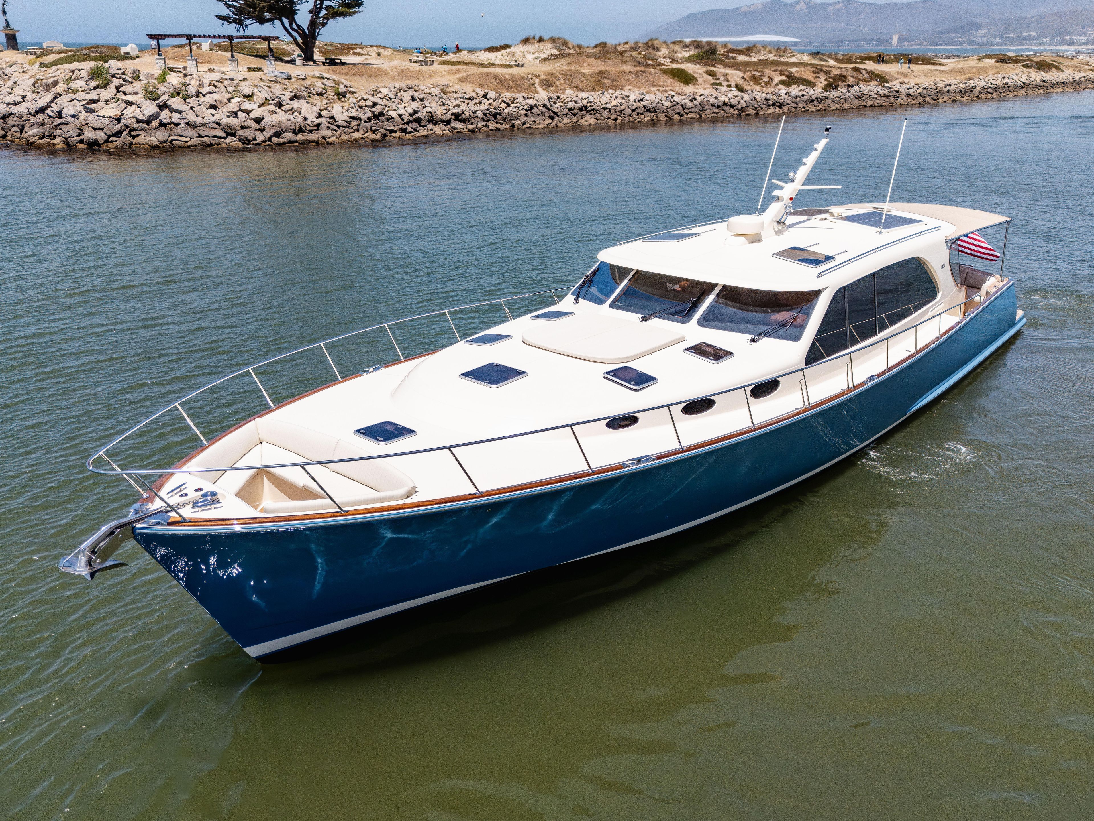 Yacht