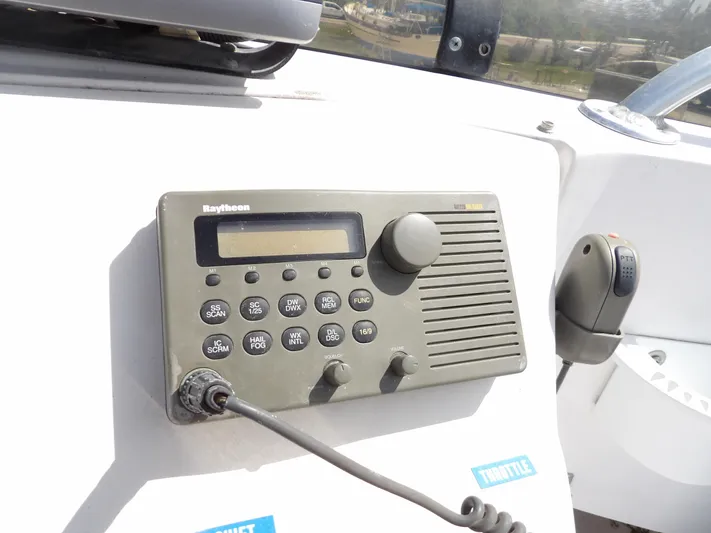 Pen Shell Yacht Photos Pics 