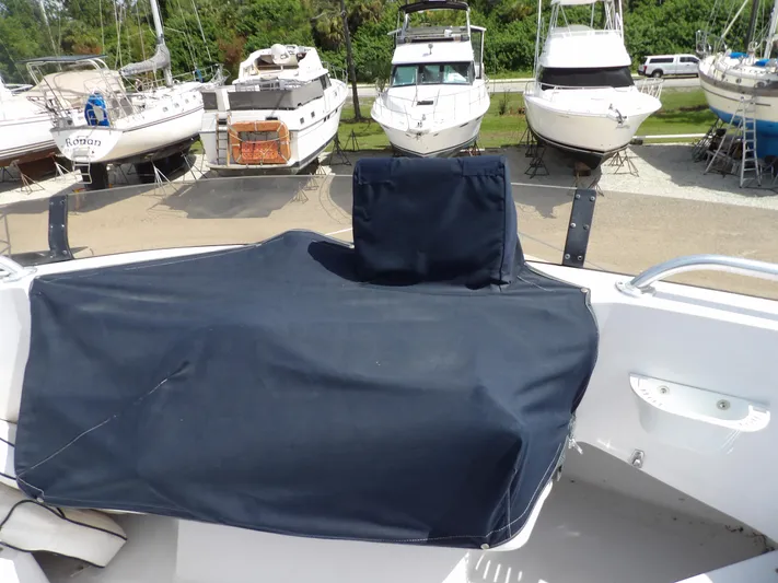 Pen Shell Yacht Photos Pics 