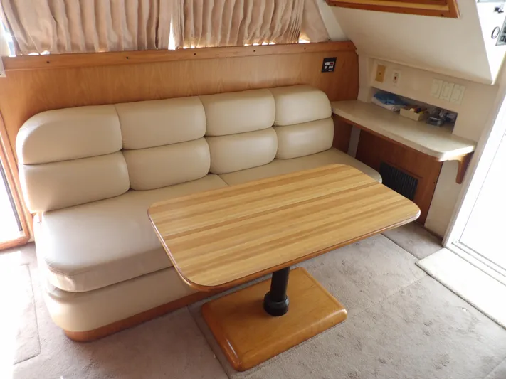 Pen Shell Yacht Photos Pics 