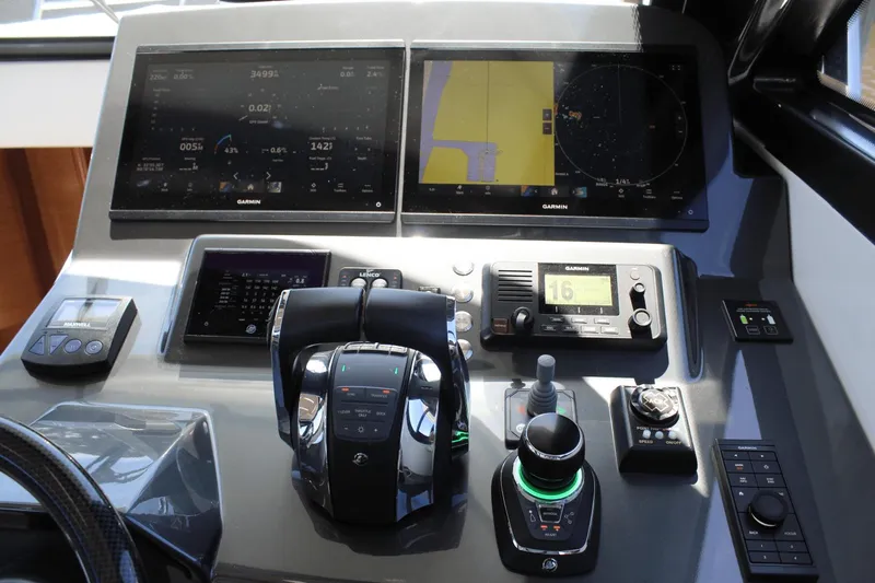 Dream Weaver Yacht Photos Pics 