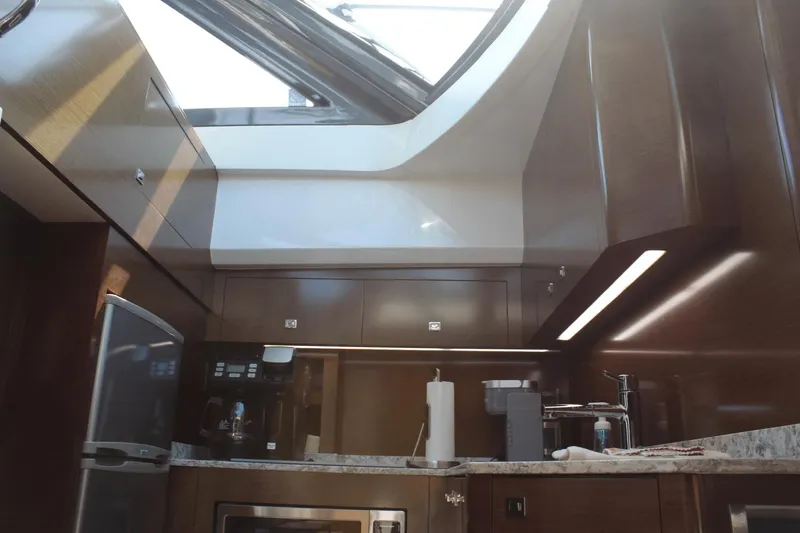 Dream Weaver Yacht Photos Pics 