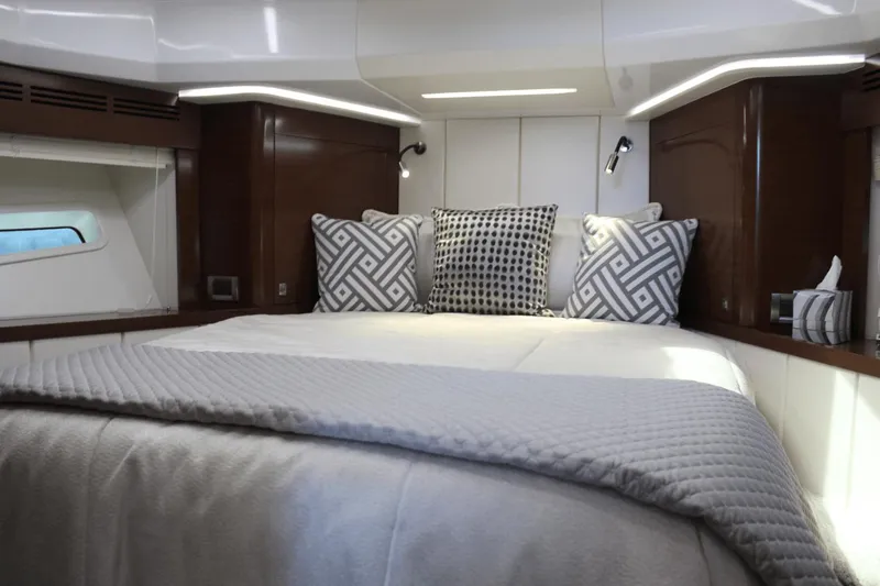 Dream Weaver Yacht Photos Pics 