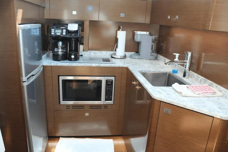 Dream Weaver Yacht Photos Pics 