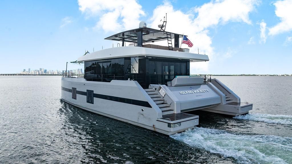 2018 Sunreef 70 