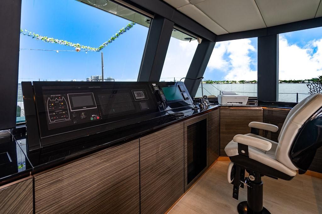 2018 Sunreef 70 