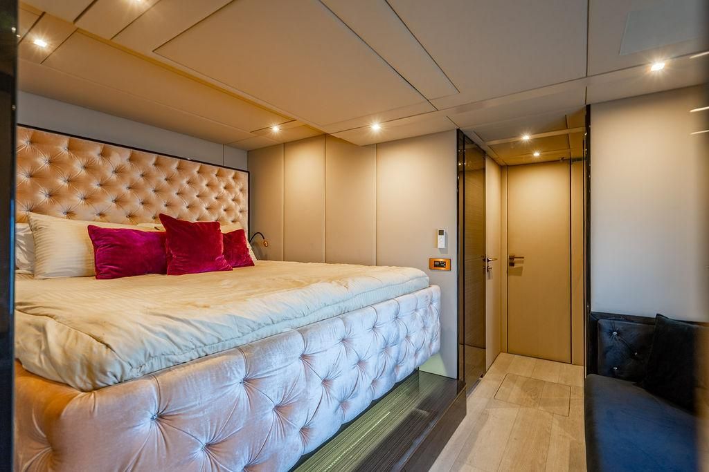 2018 Sunreef 70 