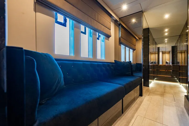 Island Majesty Yacht Photos Pics 