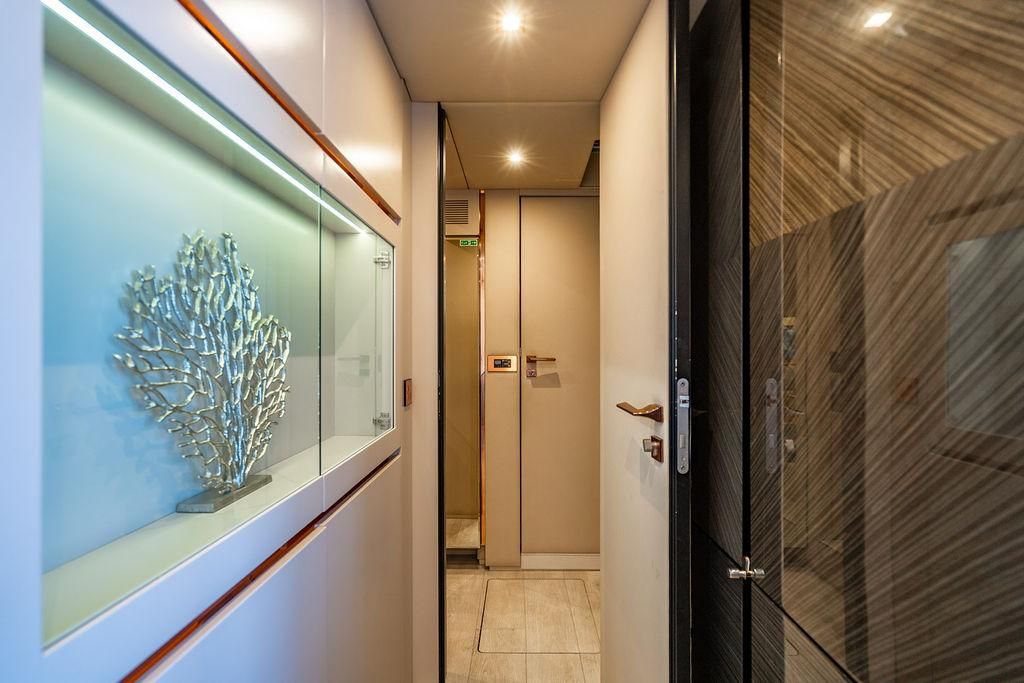 2018 Sunreef 70 