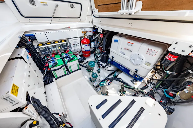 The Long Way Yacht Photos Pics 