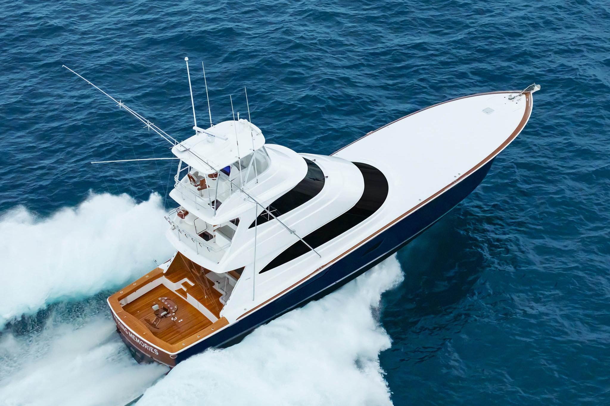 2026 Viking 82 Skybridge