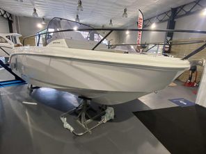 2023 Beneteau FLYER 7 SUNDECK