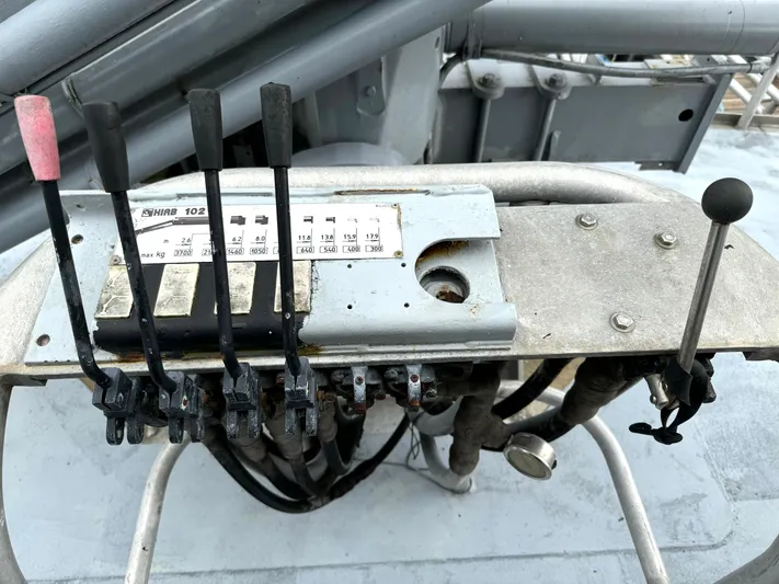 Western Shore Yacht Photos Pics Control panel with levers on a 1989 Custom Expedition Yacht.