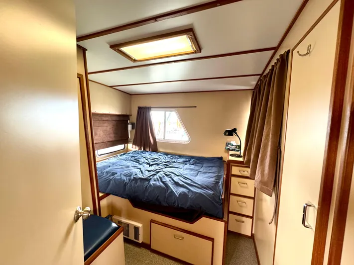 Western Shore Yacht Photos Pics 