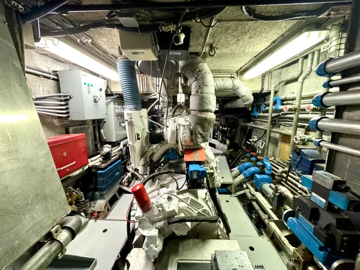 Western Shore Yacht Photos Pics 